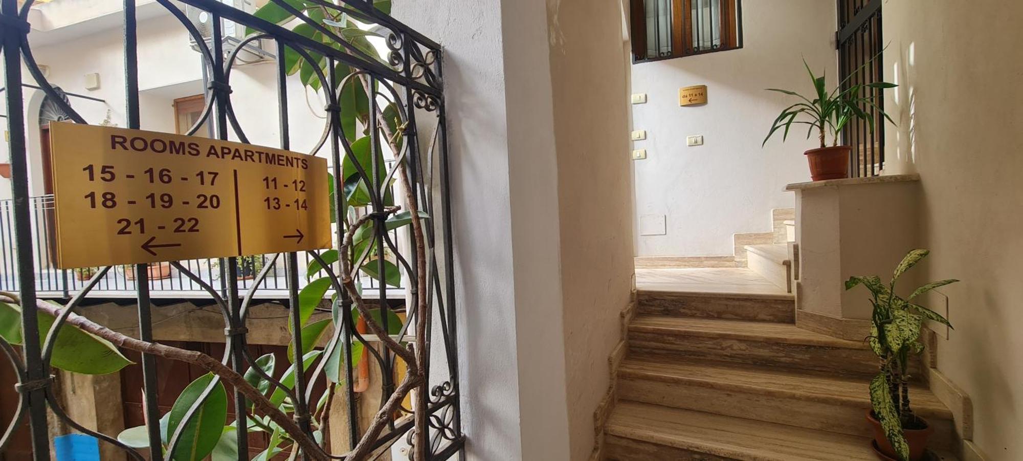 אגריג'נטו Il Museo Di Teresa Piazza Del Teatro Centrale מראה חיצוני תמונה